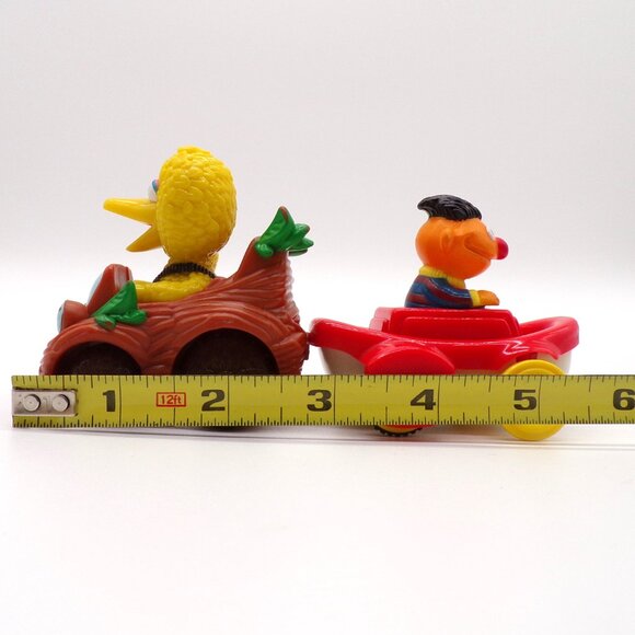 Sesame Street Big Bird Nest Car Ernie Boat Racer Hasbro 2012 Stocking Stuffer - Picture 9 of 9